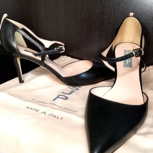 Sarah Jessica Parker Phoebe Pump Sz 37.5